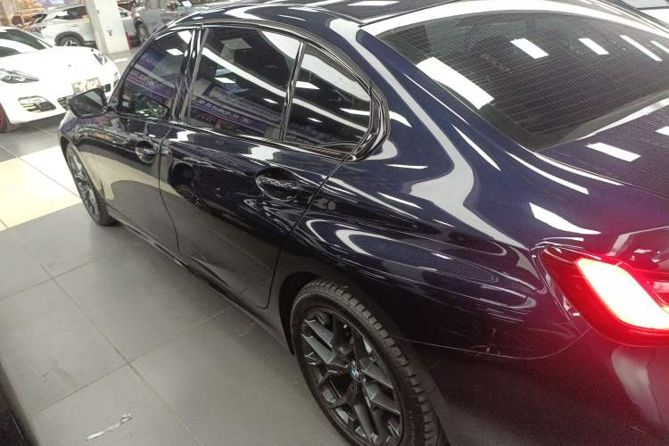 Used BMW 3 Series 2025 330Li M Sport Shadowline Package