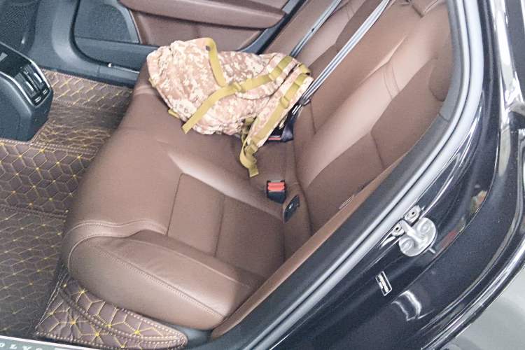 Used Volvo S90 2025 B5 Zhiyuan Luxury Edition
