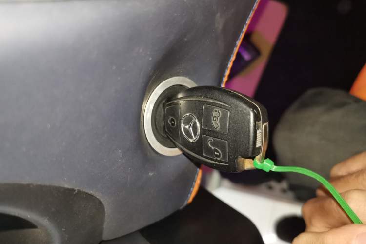 Used Mercedes-Benz Vito 2018 2.0T Business Version China VI Emission Standard
