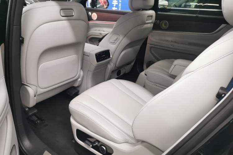 Used Hima AITO M9 2024 Range-Extended Ultra Version 42 kWh 6-Seater Model
