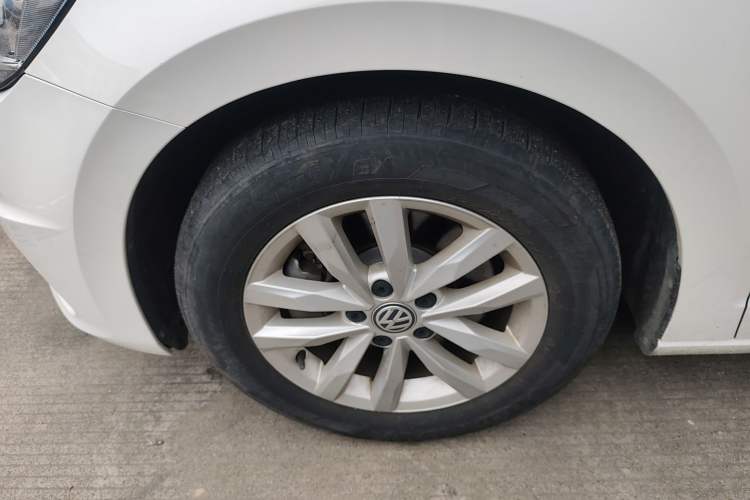 Used Volkswagen Touran 2021 Volkswagen Touran L 280TSI DSG Style Edition 7 Seats