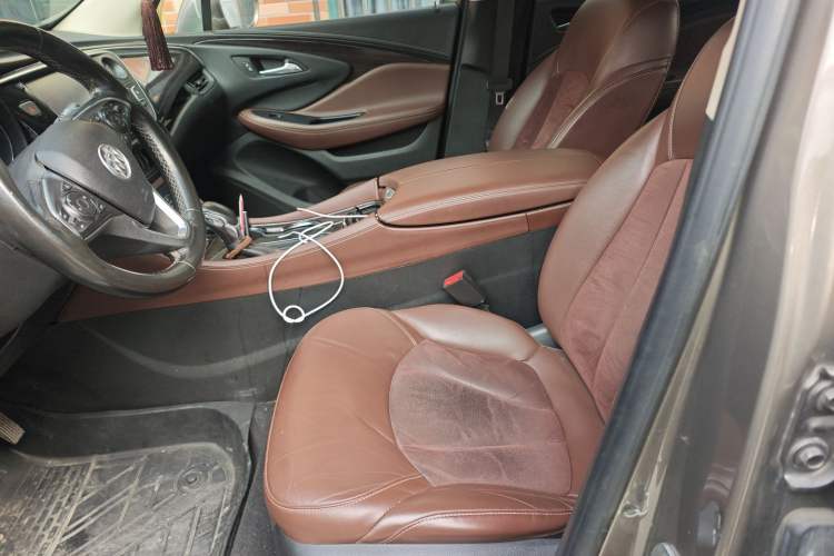 Used Buick Envision 2017 20T Two-Wheel Drive Luxury Model
