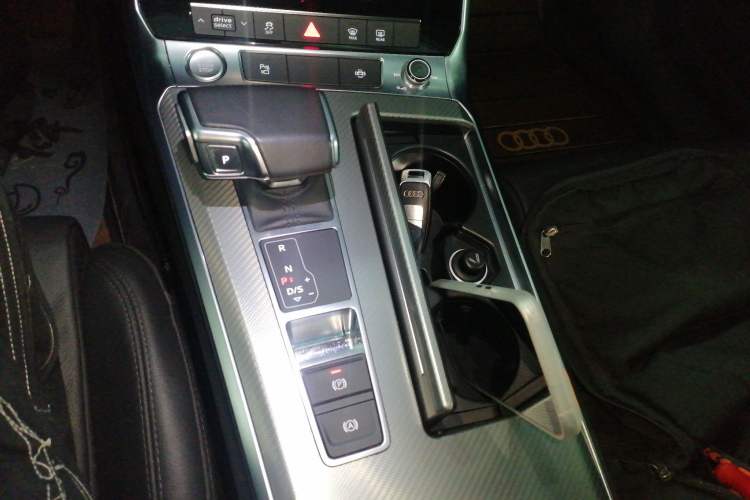 Used Audi A6L 2020 40 TFSI Luxury Prestige Edition
