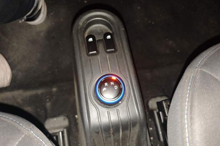 Used Wuling Hongguang MINIEV 2022 Easy Version Lithium Iron Phosphate