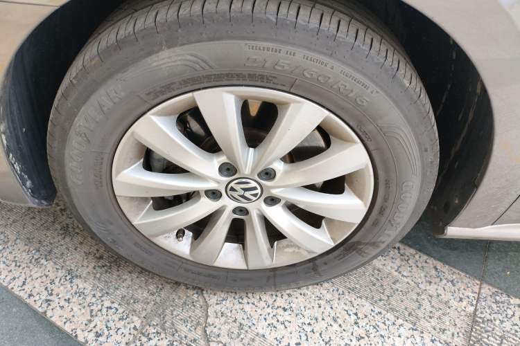 Used Volkswagen Passat 2014 1.8TSI DSG Prestige Edition
