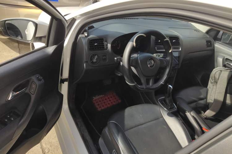 Used Volkswagen Polo 2016 1.4L Automatic Trendy Model