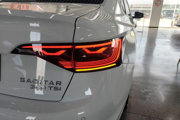 Used Volkswagen Sagitar 2025 300TSI DSG Excellence Edition
