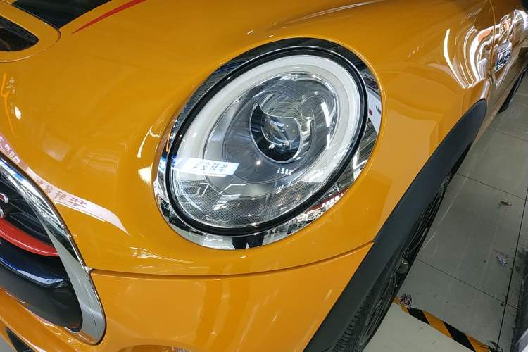 Used  MINI 2014 2.0T COOPER S Fun
