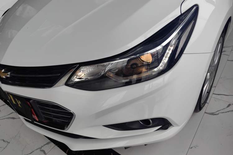 Used Chevrolet Cruze 2017 1.4T Hatchback Dual-Clutch Lingfeng Edition