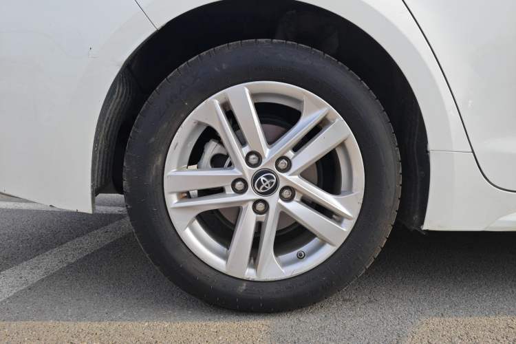 Used Toyota Levin 2022 Facelift TNGA 1.5L CVT Progressive Edition
