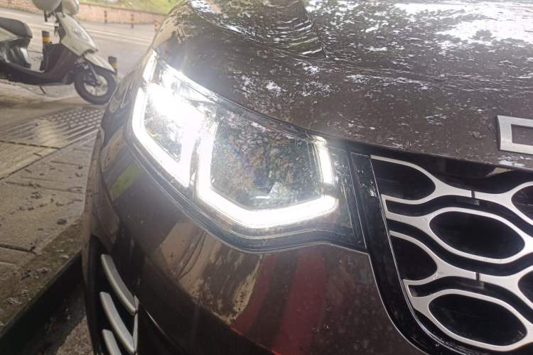 Used Land Rover Discovery Sport 2024 Performance Tech Edition
