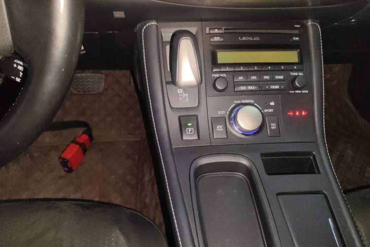 Used Lexus CT 2017 CT200h Elite Edition Solid Color China V Standard
