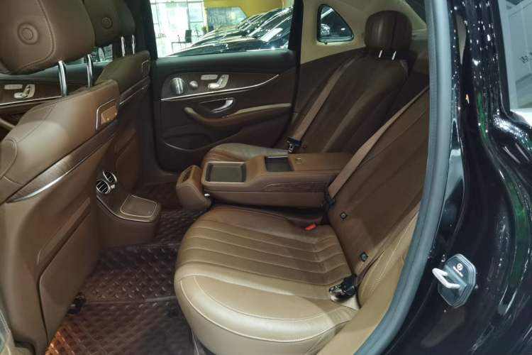 Used Mercedes-Benz E-Class 2021 E 300 L Luxury Model
