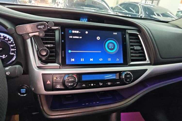 Used Toyota Highlander 2018 2.0T Four-Wheel Drive Prestige Version 7 Seats China VI Standard
