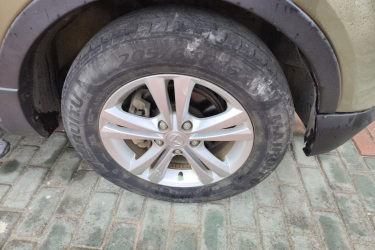 Used HYOSOW S2 2016 1.5L Manual Base Version
