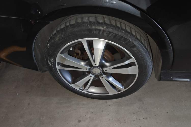 Used Mercedes-Benz E-Class 2014 Restyled E 400 L Sport Luxury Edition
