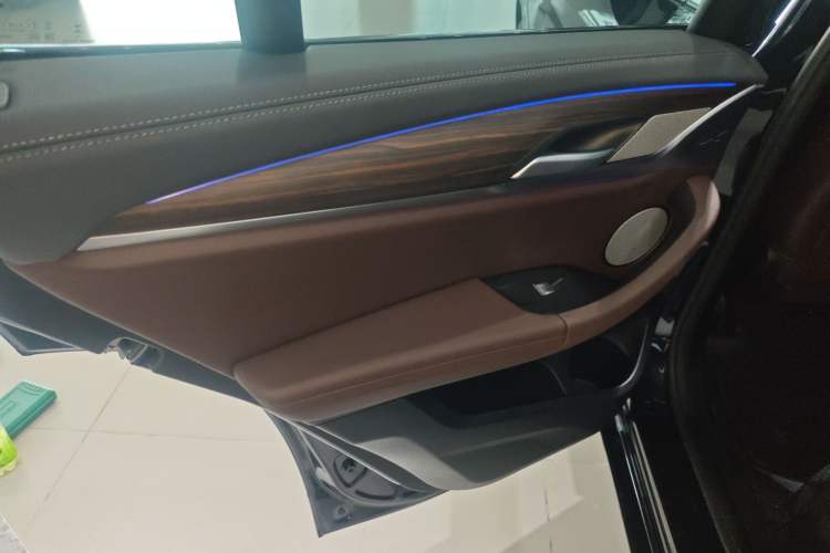 Used BMW X3 2023 Restyled xDrive30i Leading Edition M Night Sky Package
