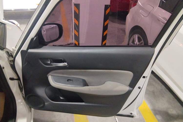 Used Honda LIFE 2021 1.5L CVT SPORT Heartbeat Edition
