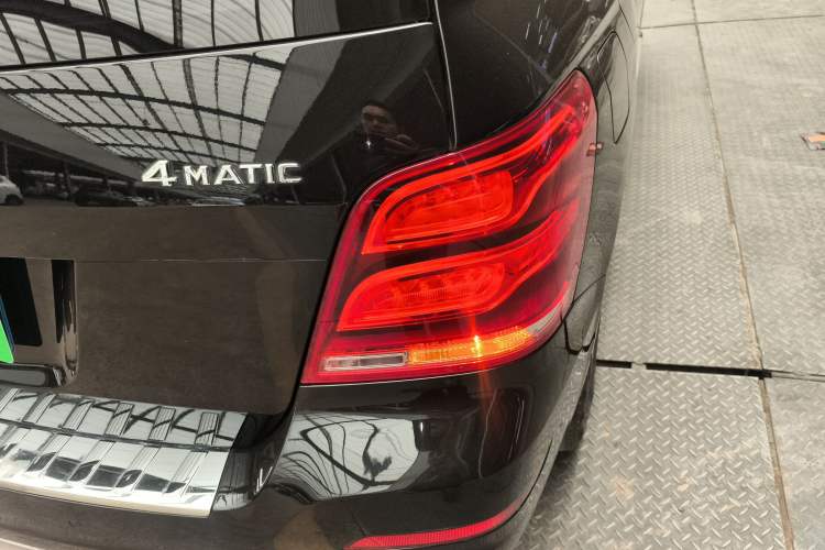 Used Mercedes-Benz GLK-Class 2015 GLK 260 4MATIC Fashion Edition Ultimate Version