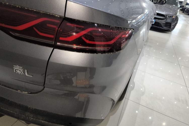 Used BYD Qin L 2024 DM-i 120KM Leading Model
