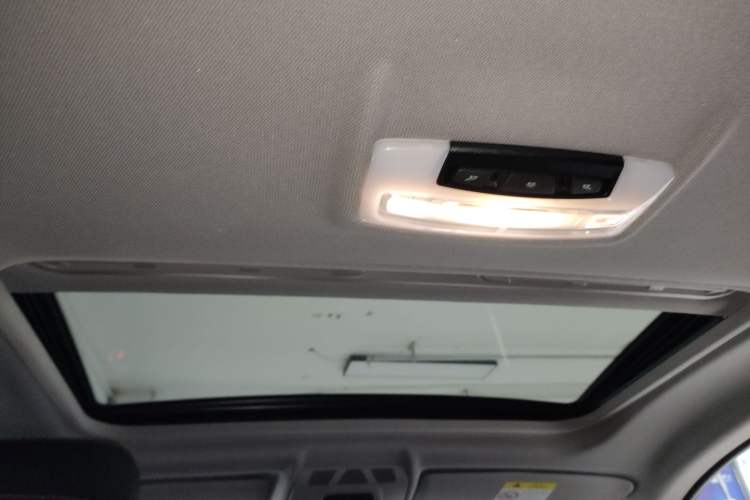 Used BMW 2 Series 2018 220i Sport Design Package
