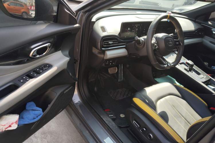 Used GAC Trumpchi EMPOW 2023 Shadow Leopard H Smart Hybrid Edition