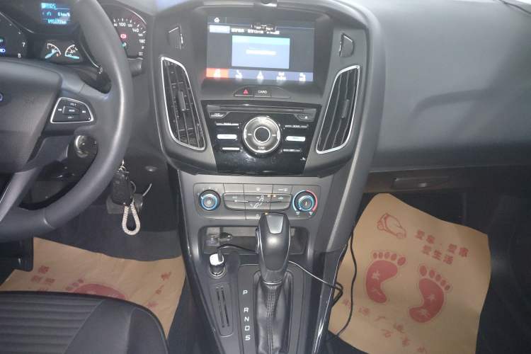 Used Ford Focus 2018 Sedan Classic 1.6L Automatic Trendy SmartDrive Edition
