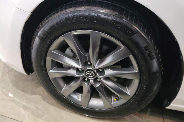 Used Mazda Atenza 2021 2.0L Blue Sky Luxury Edition
