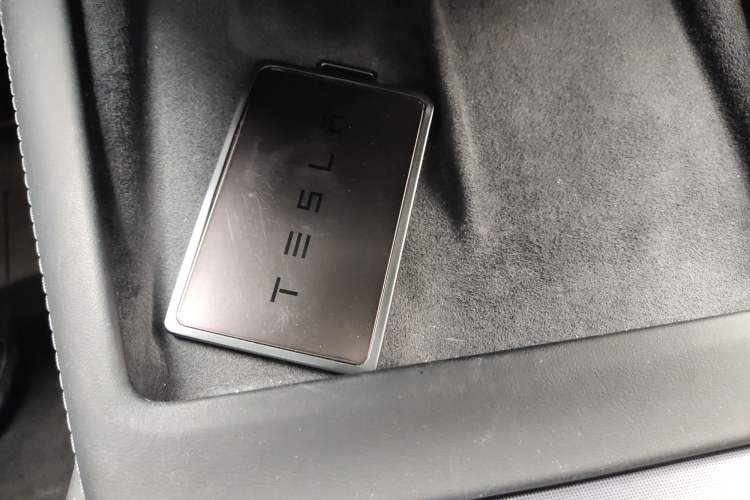 Used Tesla Model 3 2023 Rear-Wheel-Drive Version
