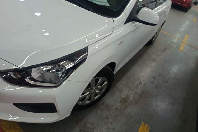 Used Hyundai Verna 2017 1.4L Manual Refreshed Version China VI Standard