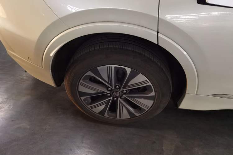 Used Buick E5 2025 Model 620KM Prestige Edition
