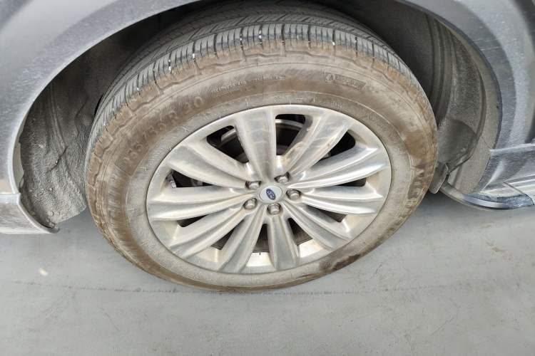 Used Ford Explorer 2020 EcoBoost 285 4x4 Titanium Edition 6 Seats