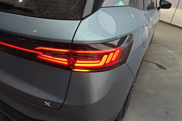 Used Volkswagen ID.4 X 2022 Intelligent Long-Range Version