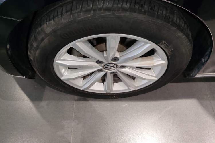 Used Volkswagen Magotan 2018 330TSI DSG Advanced Model
