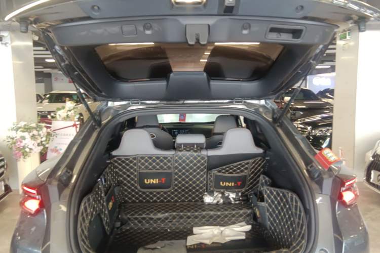 Used Changan UNI-T 2022 1.5T Prestige Version