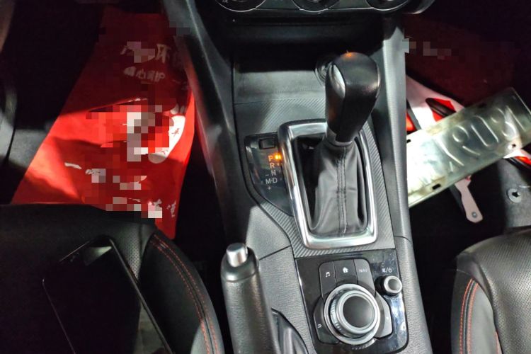 Used Mazda Mazda 3 Axela 2016 Hatchback 1.5L Automatic Comfort Model
