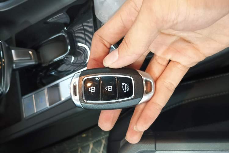 Used Hyundai Elantra 2023 1.5L CVT GLX Elite Edition
