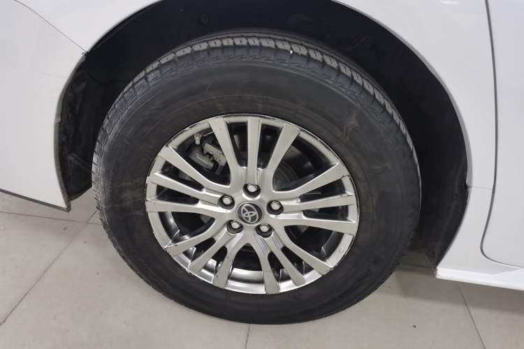 Used Toyota Sienna 2023 2.5L Hybrid Comfort Edition
