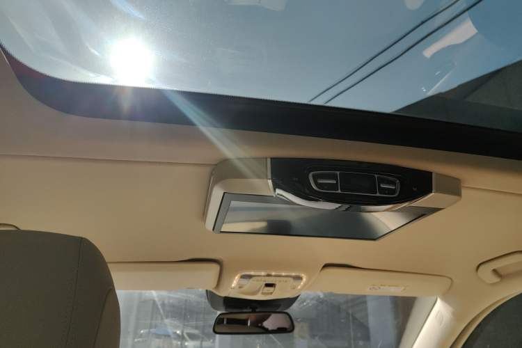 Used Mercedes-Benz V-Class 2020 V 260 L Long-wheelbase Luxury Edition
