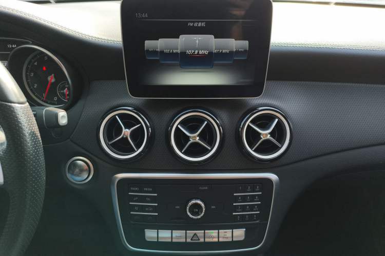 Used Mercedes-Benz GLA 2019 GLA 200 Fashion Model
