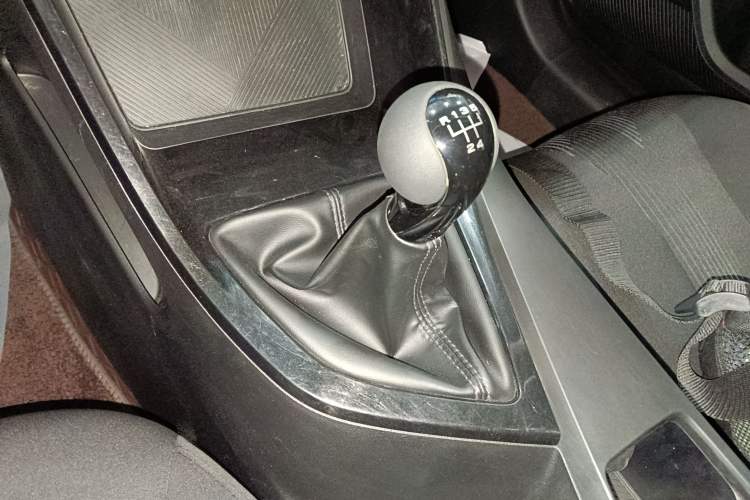 Used Roewe i5 2021 1.5L Manual Platinum Edition
