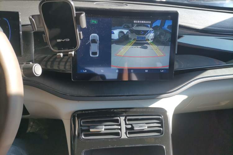 Used BYD Qin PLUS 2024 HONOR Edition DM-i 55KM Leading Model
