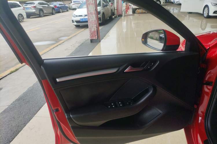 Used Audi A3 2018 30th Anniversary Edition Limousine 35 TFSI Ambition Model
