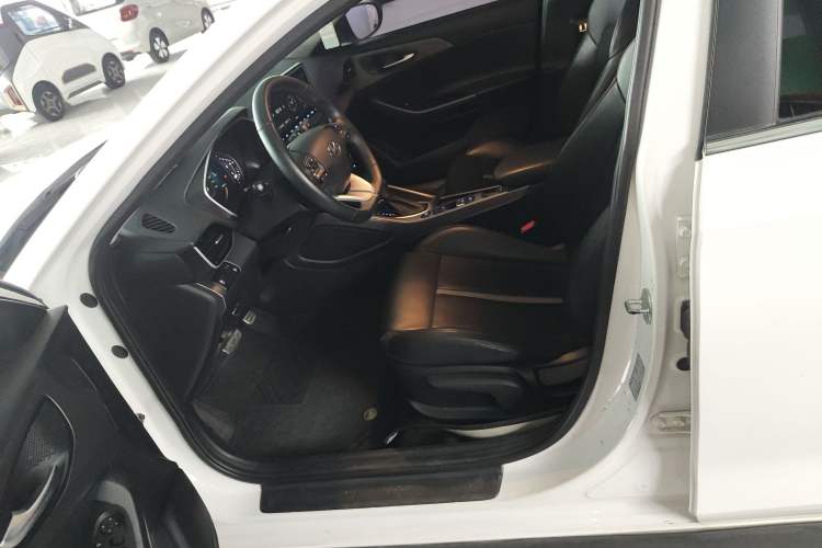 Used Hyundai Lafesta 2019 280TGDi Sport Edition China VI
