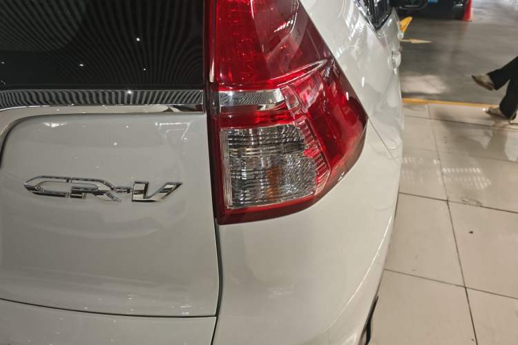 Used Honda CR-V 2016 2.0L two-wheel drive Urban Edition