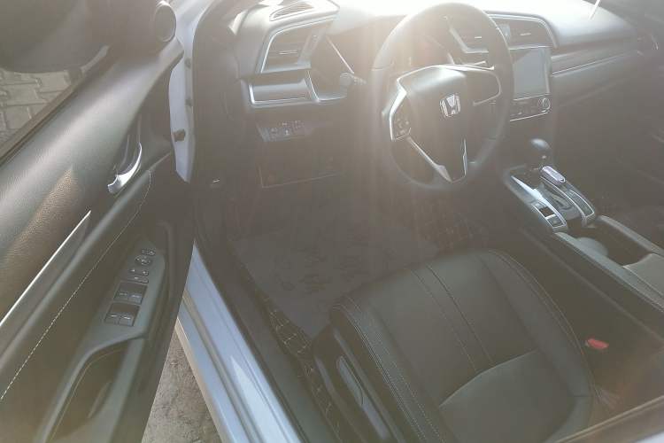Used Honda Civic 2019 220TURBO CVT Dynamic Edition China VI