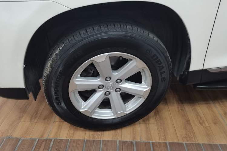 Used Toyota Highlander 2012 2.7L Two-Wheel Drive 7-Seater Elite Edition
