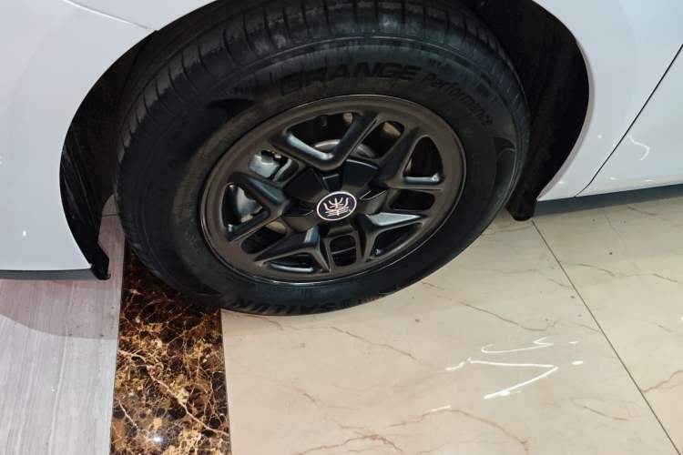 Used BYD Qin PLUS 2025 DM-i Smart Drive 55KM Leading Model
