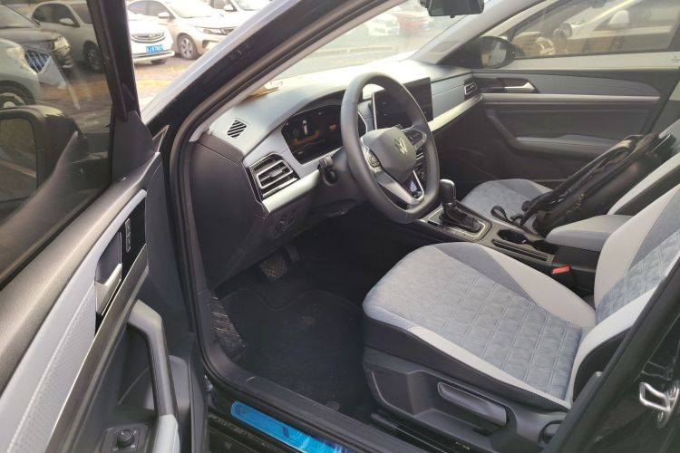 Used Volkswagen Lavida 2024 1.5L Automatic Full-Comfort Version