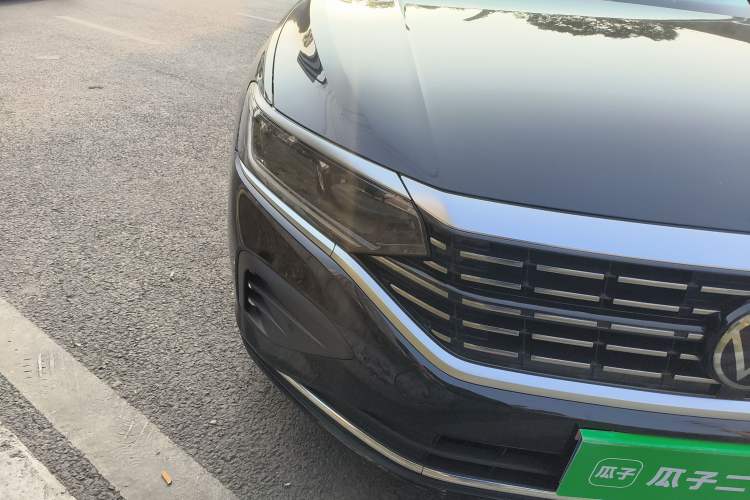 Used Volkswagen Passat 2025 Premium Version 380TSI Dragon Edition
